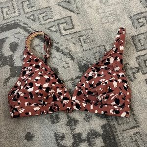 Old Navy Swim top 2023